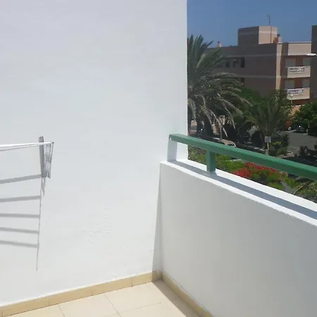 2-bedroom In Costa Del Silencio 아파트